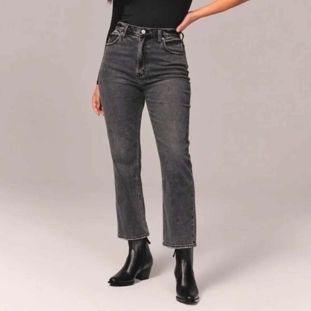 Abercrombie and fitch Curve Love Ultra High Rise Ankle Straight Washed Grey 27